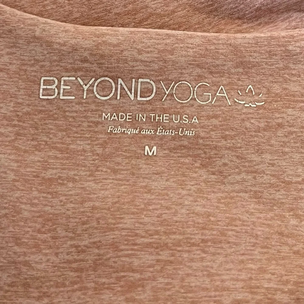 Beyond Yoga That’s A Wrap Crop Tank Bra - Picture 4 of 6